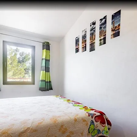 Apartmani Zaninovic * Sveta Nedelja (Hvar)