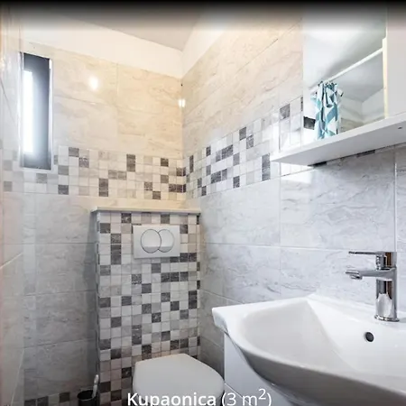 Apartmani Zaninovic Sveta Nedelja (Hvar)