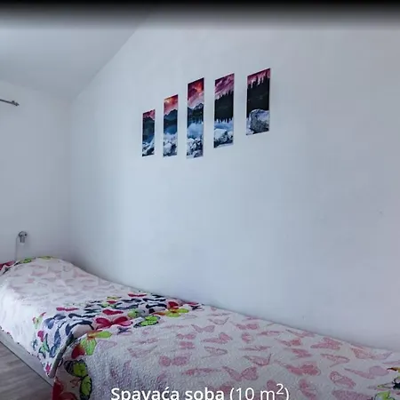 Apartmani Zaninovic * Sveta Nedelja (Hvar)