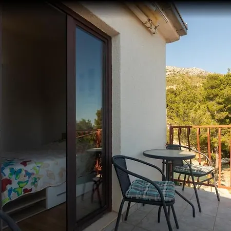 Apartmani Zaninovic Sveta Nedelja (Hvar)