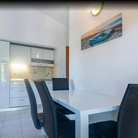 Apartmani Zaninovic Sveta Nedelja (Hvar)