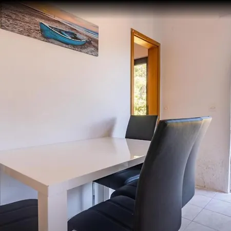 Apartmani Zaninovic Sveta Nedelja (Hvar)