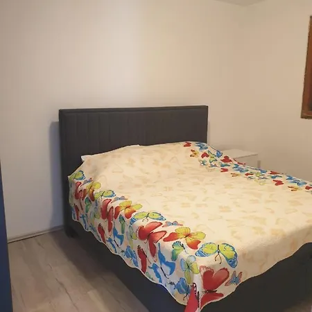 Apartmani Zaninovic Sveta Nedelja (Hvar)
