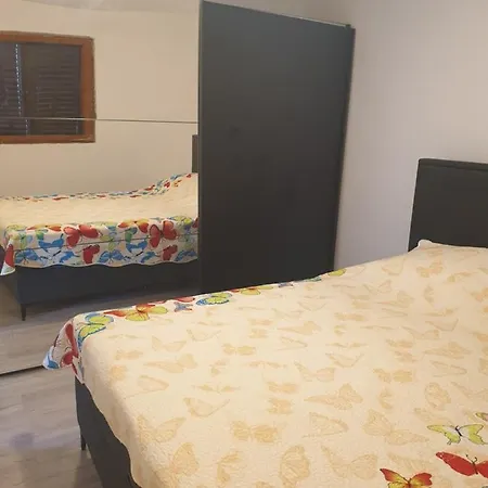 Apartmani Zaninovic Apartment