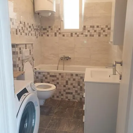 Apartmani Zaninovic * Sveta Nedelja (Hvar)