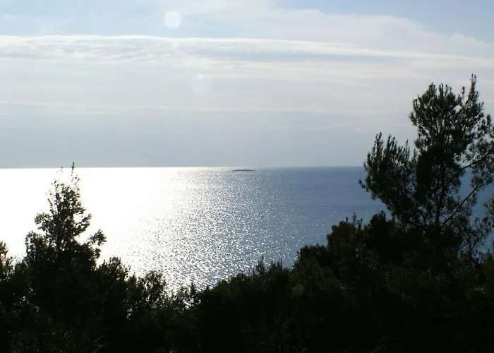 Apartmani Zaninovic Sveta Nedelja (Hvar)